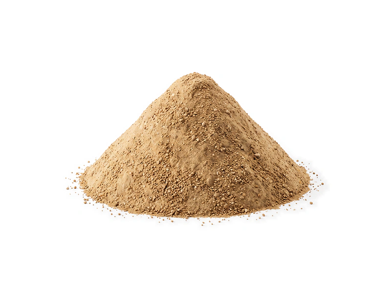Tas de sable de remblai fin, de couleur ocre