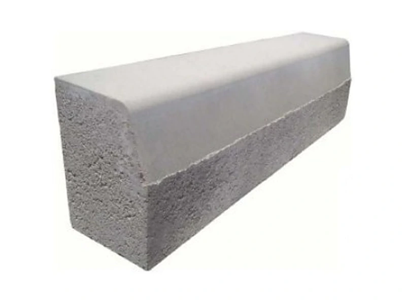 Bordure de trottoir T1 en béton